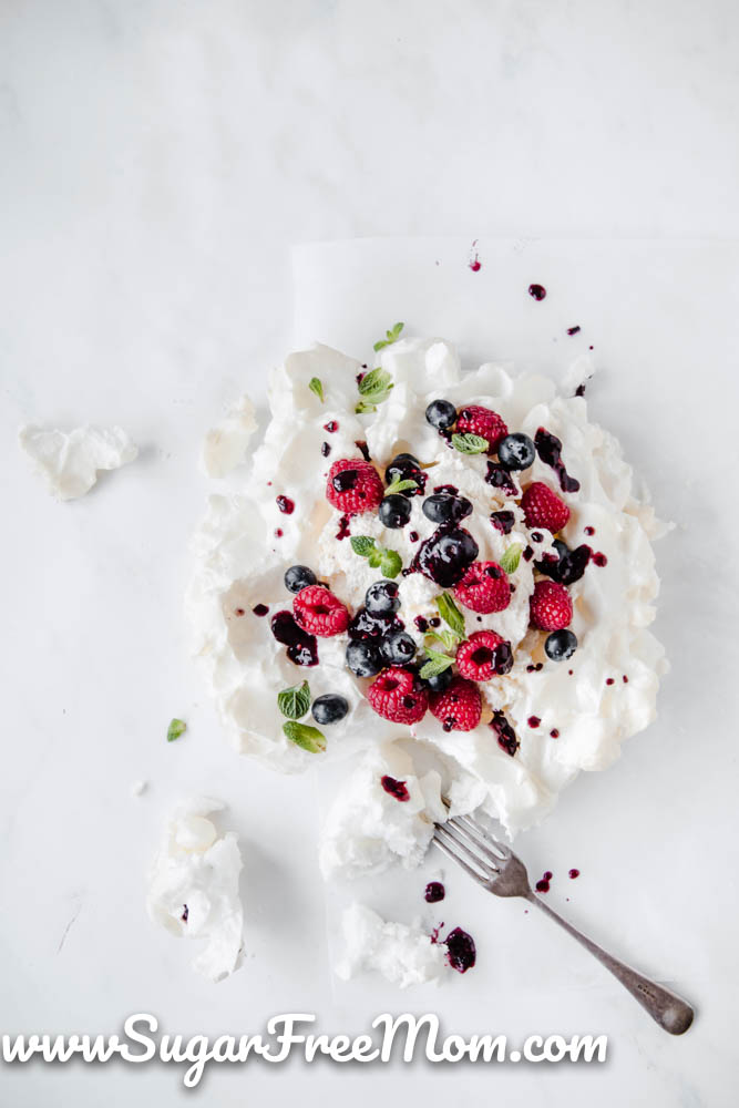 Sugar Free Keto Berry Pavlova