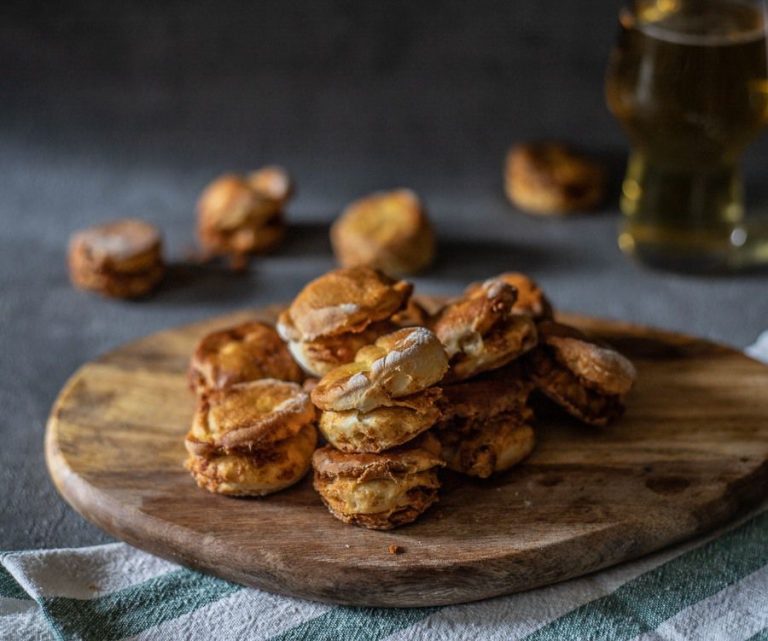 Croatian Čvarkuše Recipe (Croatian Pork Crackling Biscuits)