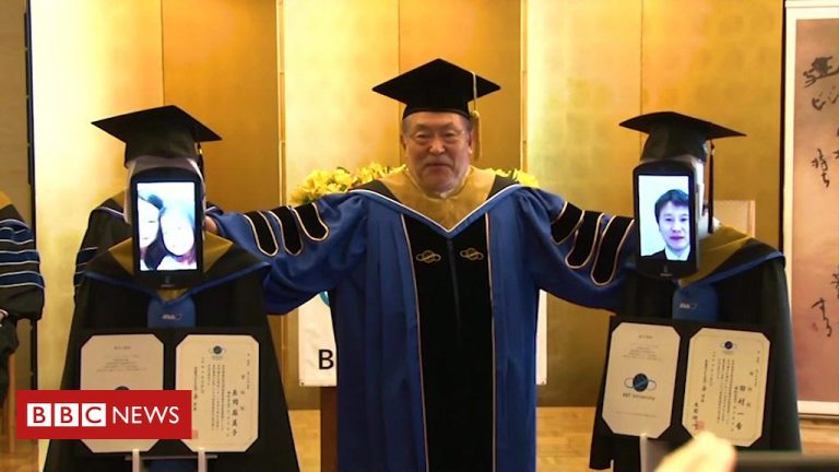 Robots stand-in for graduating students and other news