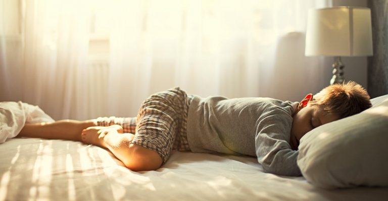 How to Create a Healthy Sleep Routine for Your Little One