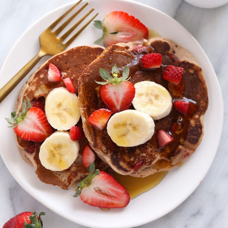 Strawberry Pancakes (Strawberry Banana Pancakes)