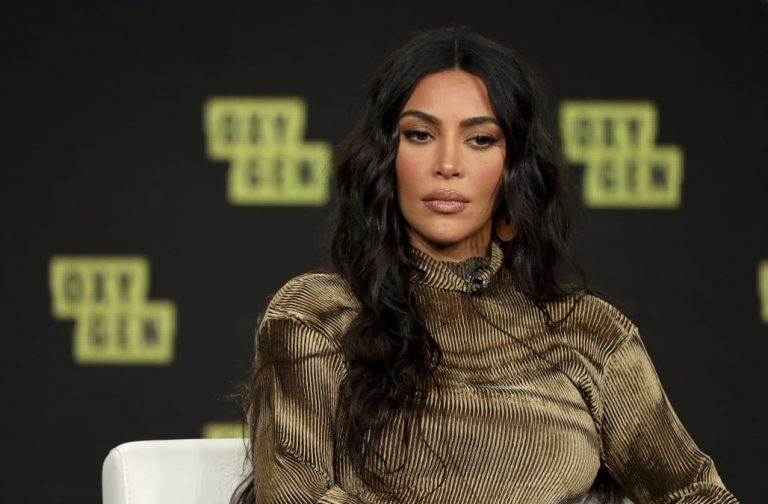 Kim Kardashian offers to pay medical bills for protester hit by rubber bullet