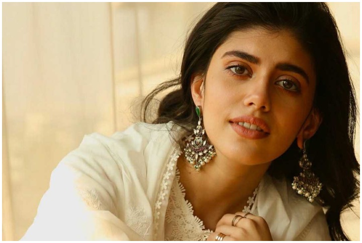 ‘I Wish That There Was Less Negativity Right Now’ — Sanjana Sanghi