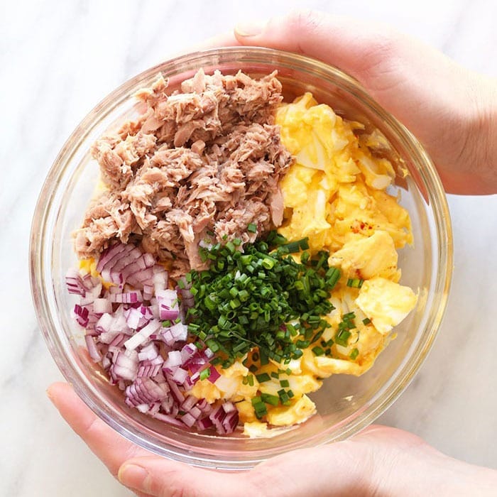 Tuna Salad with Egg (so easy and yummy!)