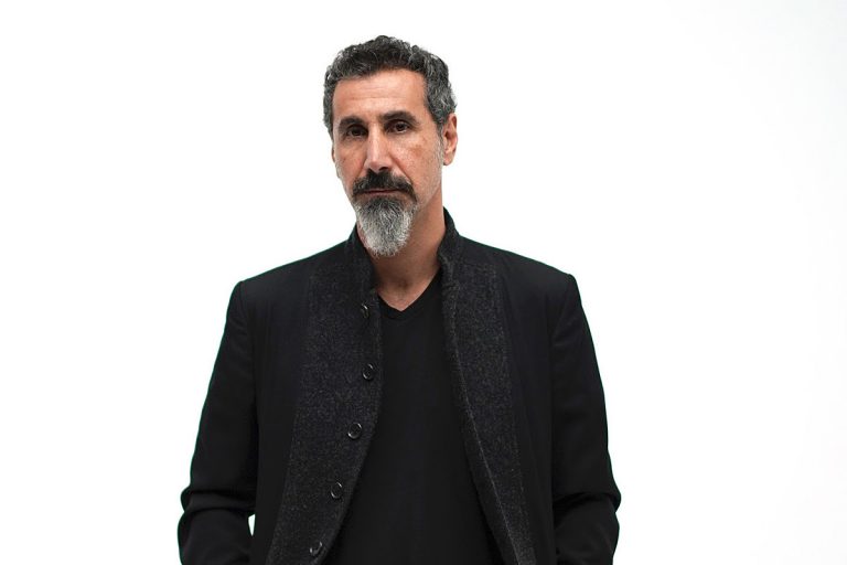 Serj Tankian Reveals New Classical Cuts ‘Movie Piano’ + ‘Entitled’