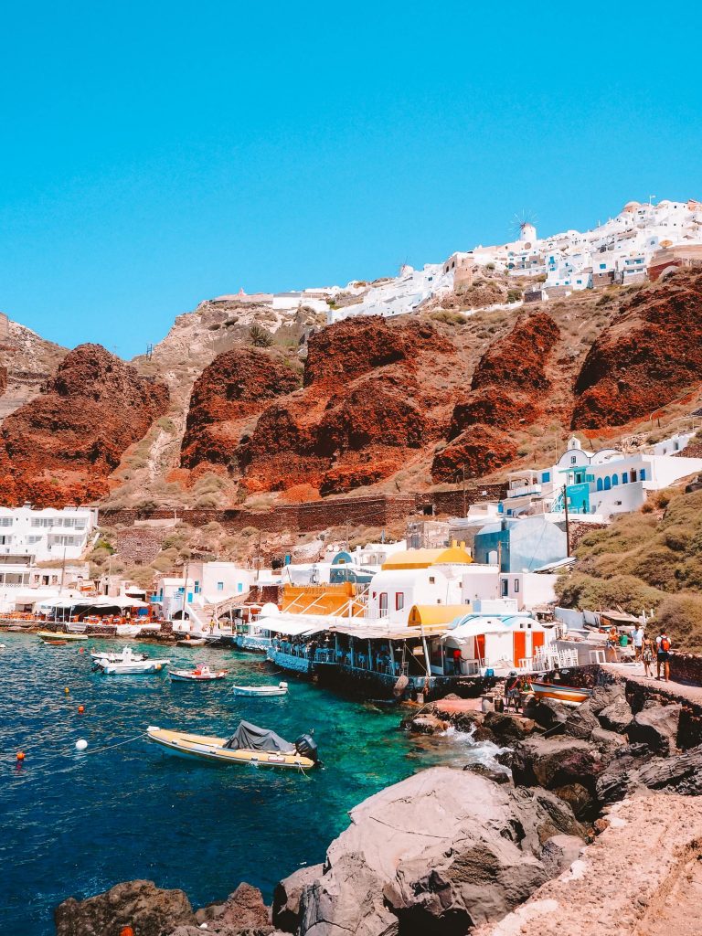 Your One-Stop Dreamy Santorini Guide