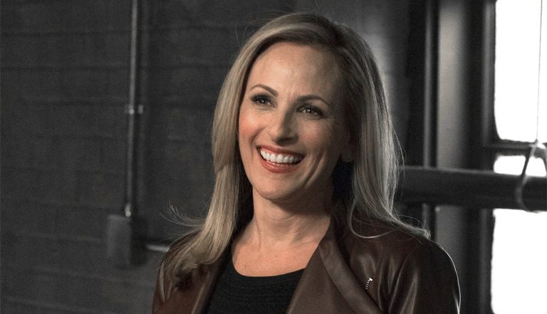 Marlee Matlin Workplace Comedy About Sign Language Interpreting in the Works at NBC