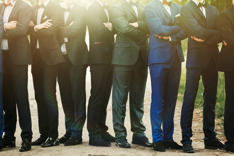 How to Choose the Right Men’s Suit for a Wedding