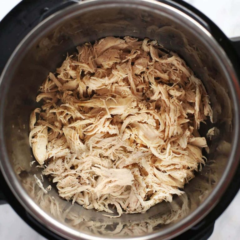 Instant Pot Shredded Chicken (good for meal prep!)