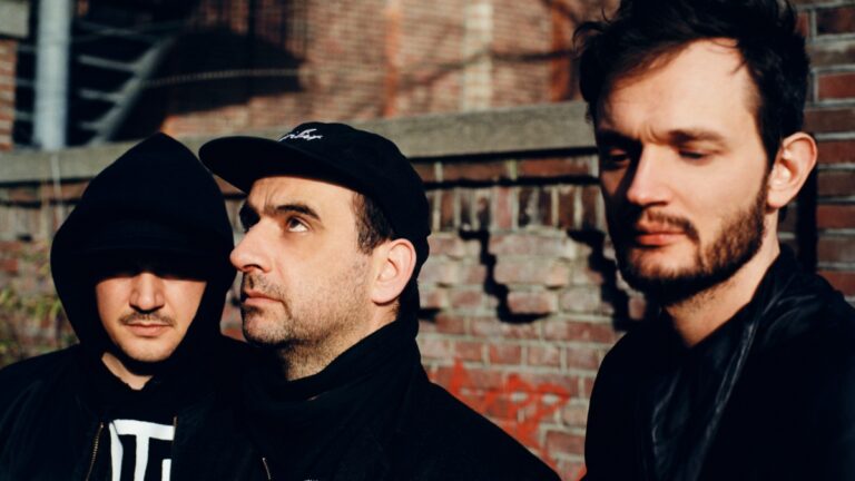 Moderat’s “EASY PREY”: Stream the New Single