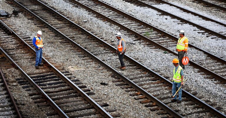 A US Rail Strike Was Averted—but the Crisis Is Far From Over