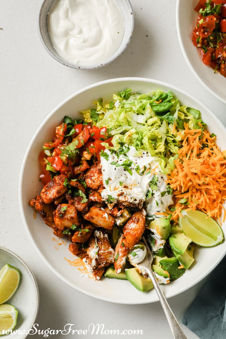 Low Carb Keto Copycat Chipotle Chicken Bowl Recipe