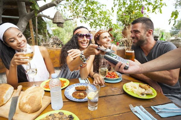 Best travel credit cards for foodies in 2024