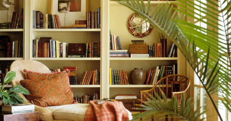 Do You Have ‘Bookshelf Wealth’?