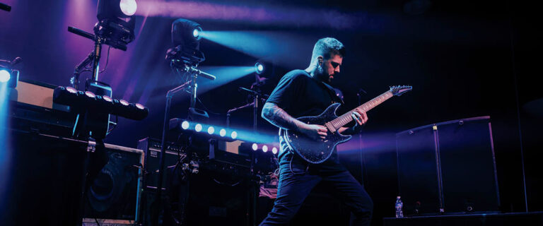 The Rise of 7 and 8-String Guitars: Versatility and Power – Guitar Pro Blog