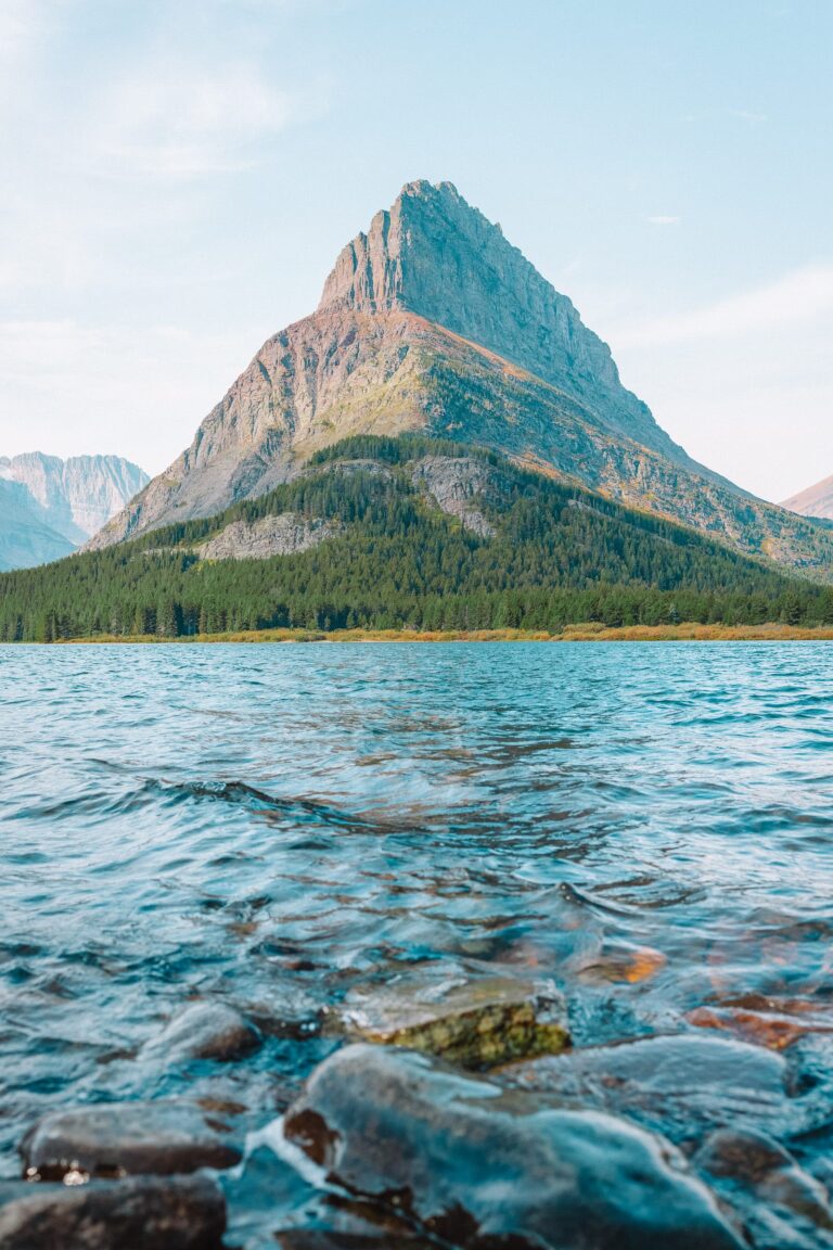 11 Best Places In Montana You Must Visit – Hand Luggage Only