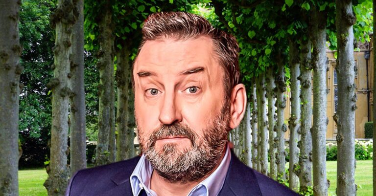 At home with Lee Mack and his ‘ridiculously beautiful wife