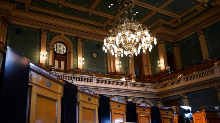 Nothing to See Right here, Just a GOP Politician Leaving a Loaded 9-mm Glock in the Bathroom of the Colorado State Capitol