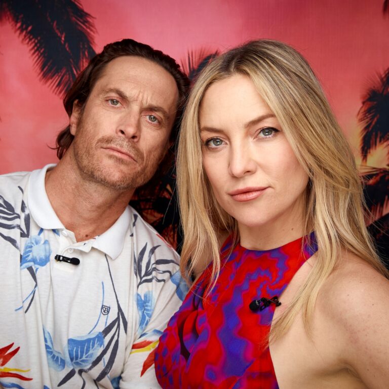 Kate Hudson Defends Her Brother Oliver Hudson Against Trolls